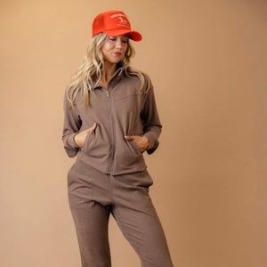 Feyre Athleisure Set